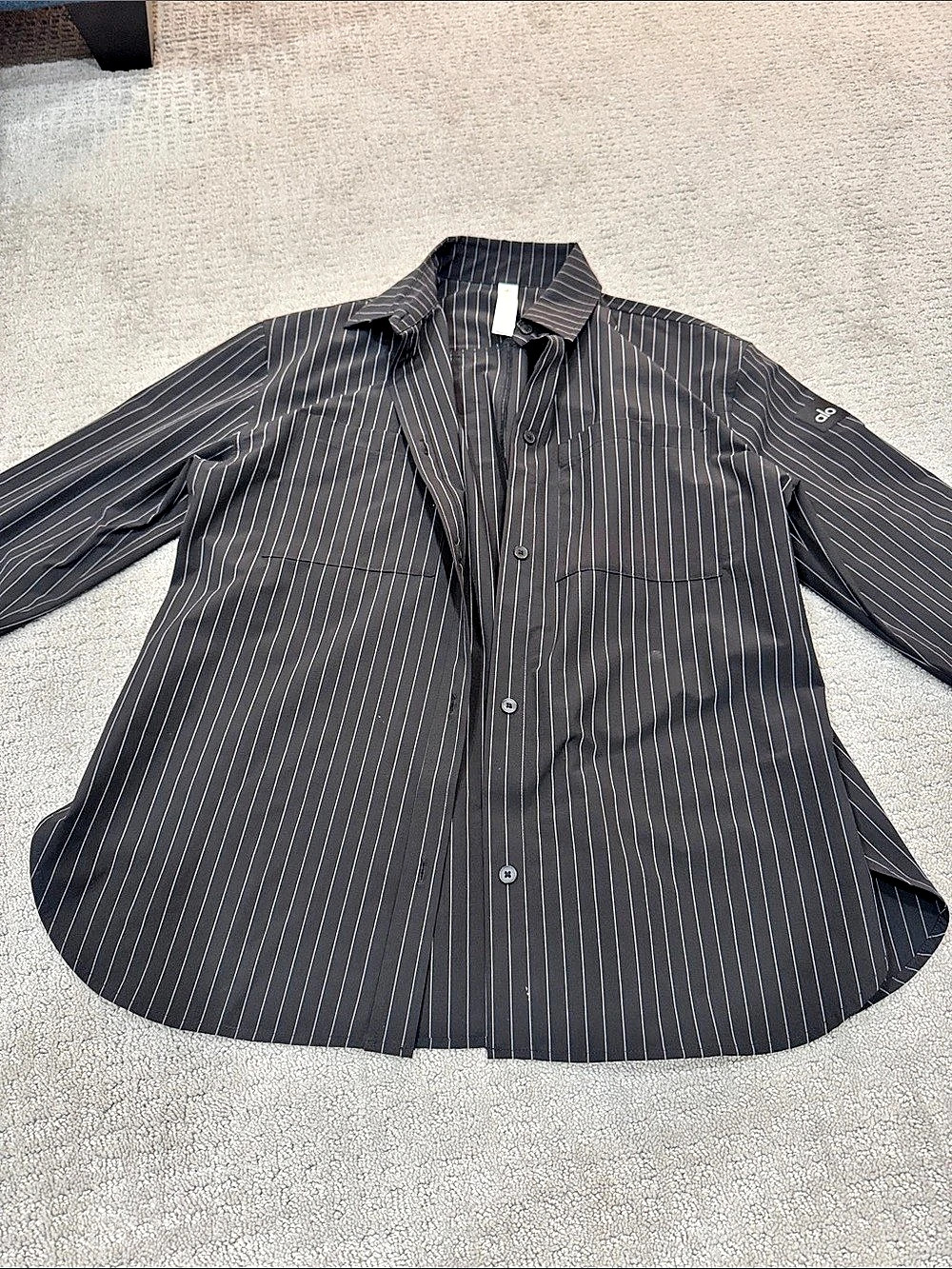 alo Striped Button Down Shirt in Black Size Small